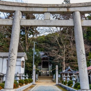 飾西大年神社