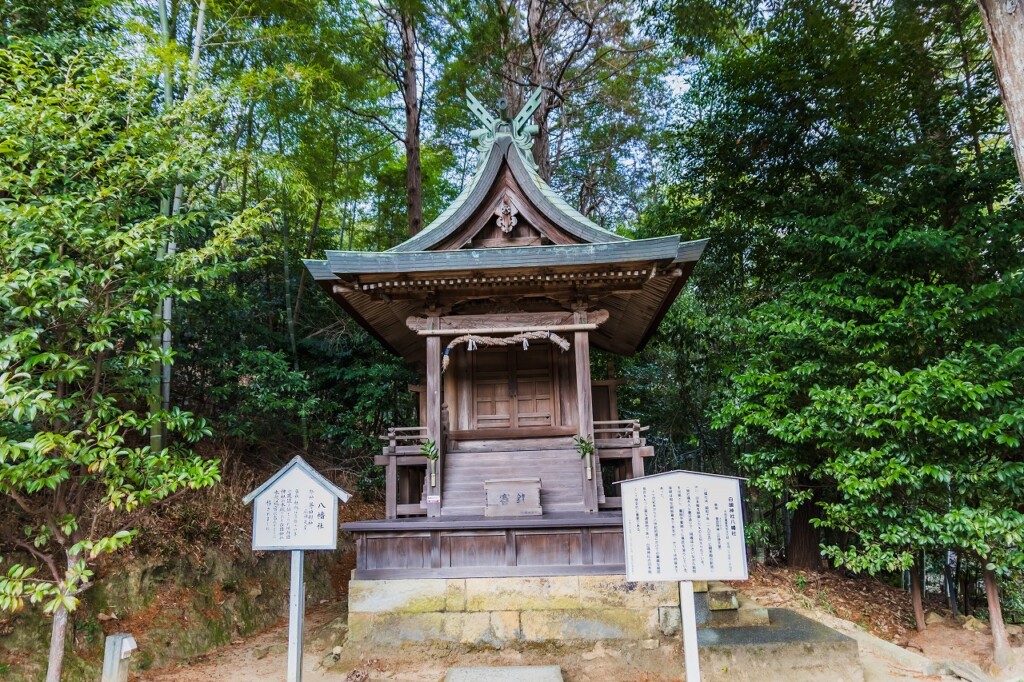 姫路　白國神社