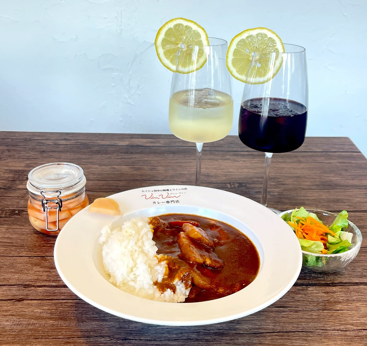 姫路城前に「VinVin CURRY」カレー専門店