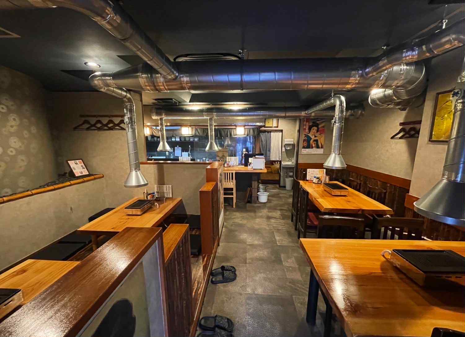 姫路に鶏焼き肉店「三鳥目、」　元キックボクサーが出店