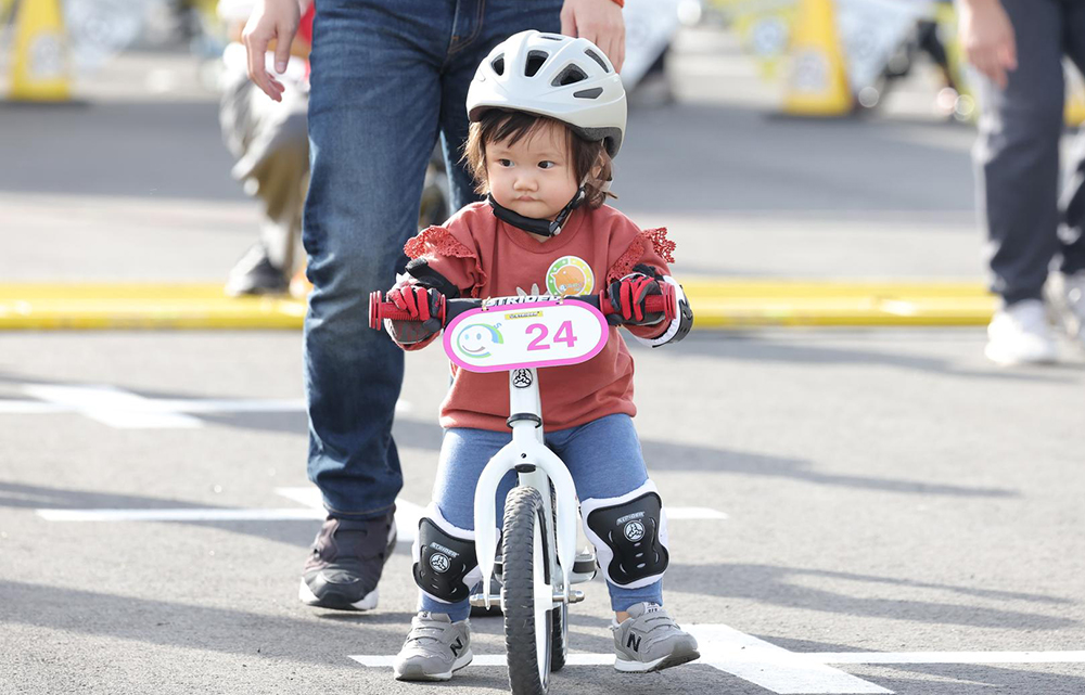ランバイク大会「ストライダーエンジョイカップ 姫路城ウォーターステージ