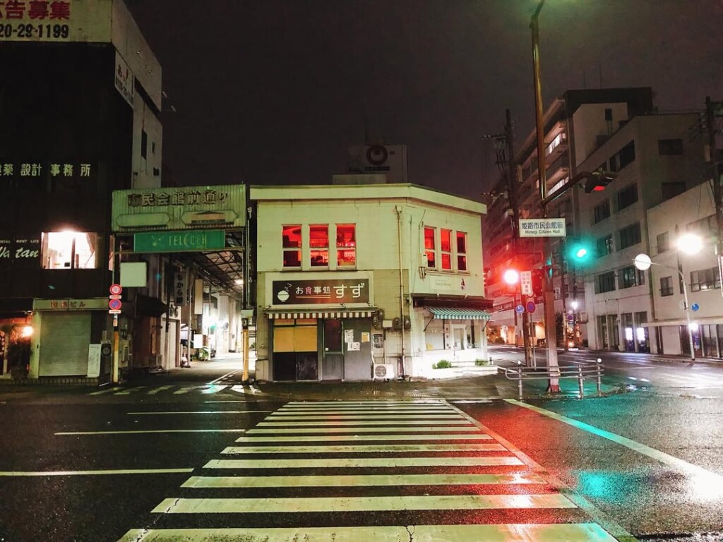 姫路城の近くにあるオーセンティックバー「not blue」