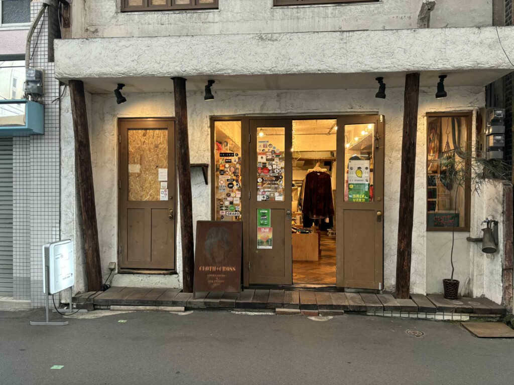CLOTH+CROSS nijibar 姫路 カラオケバー