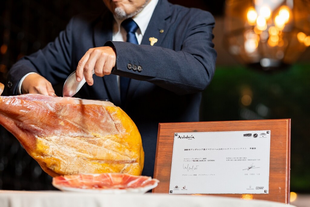 姫路モノリス 金曜・土曜限定で「BAR MONOLITH(バル・モノリス)」の営業