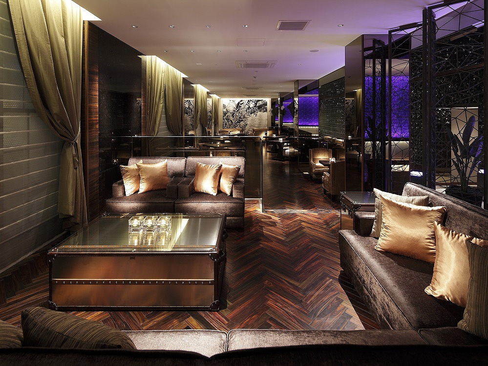 姫路モノリス 金曜・土曜限定で「BAR MONOLITH(バル・モノリス)」の営業