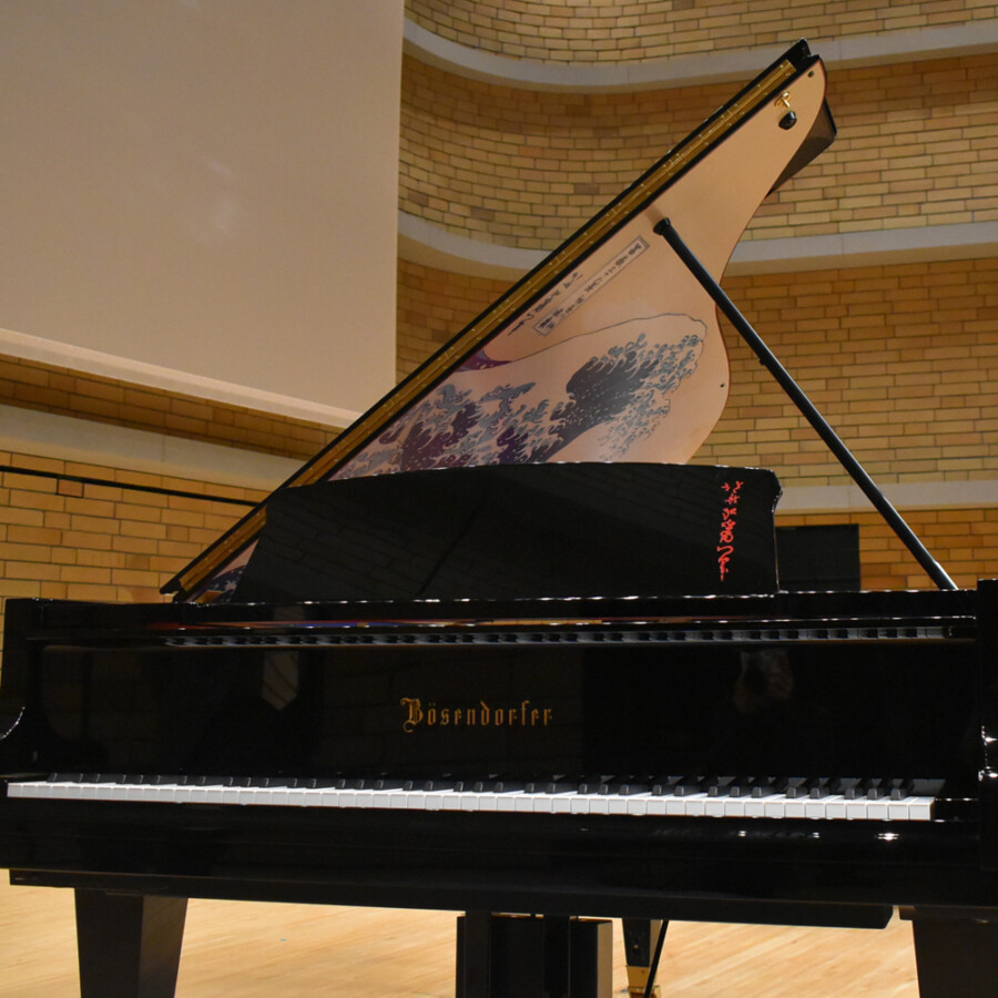 アクリエ姫路　ピアノ　ベッセンドルファー